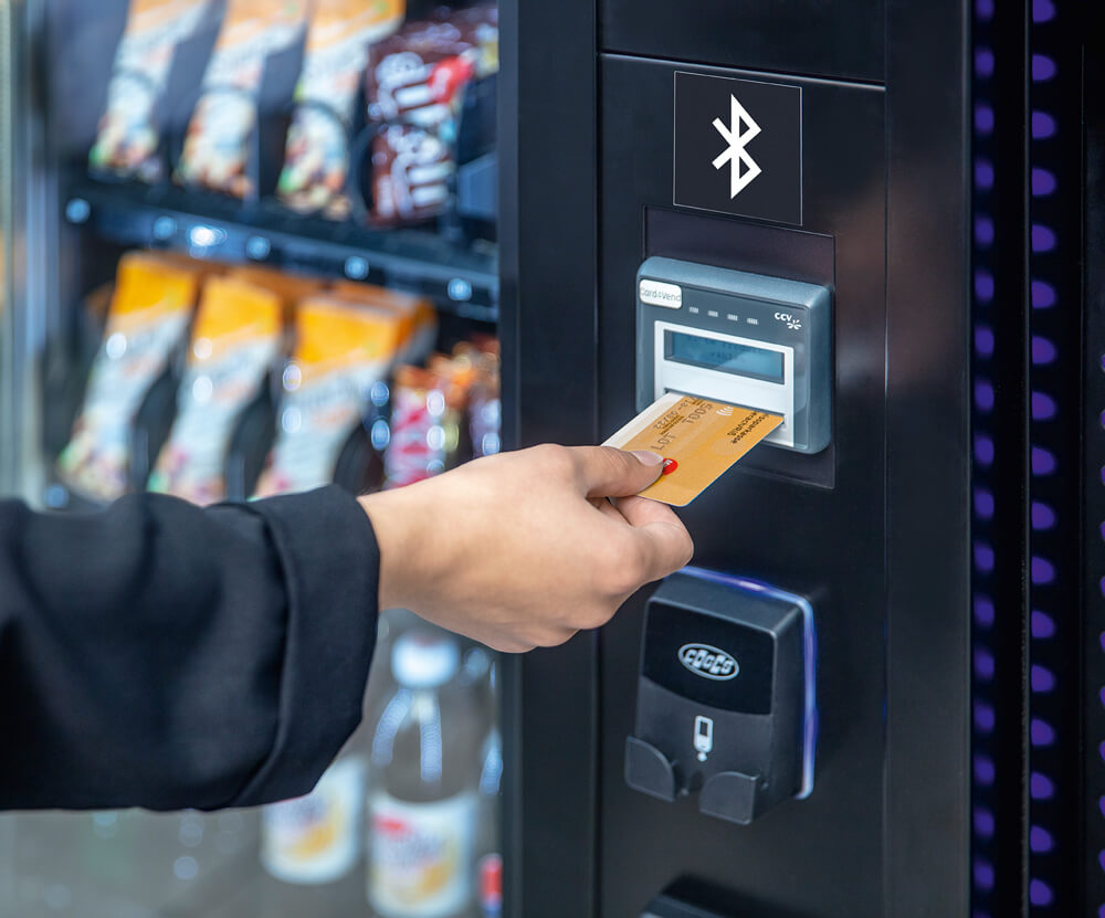 Bezahlen am Vendingautomat mit der Giro-Karte
