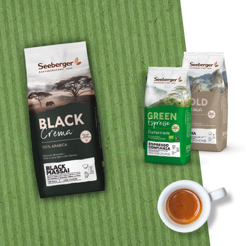 Recyclingfähige Seeberger Kaffeeverpackungen und Espresso von oben