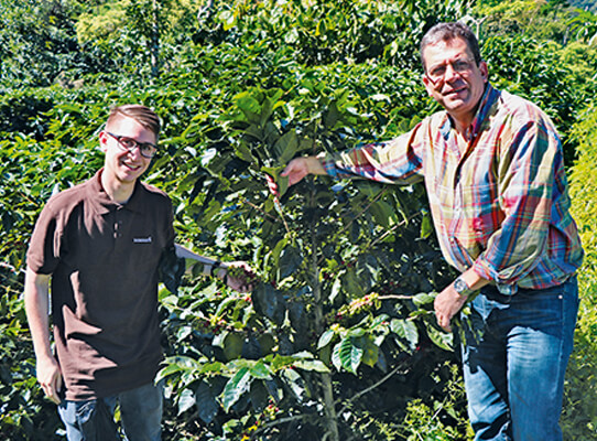 Seeberger Kaffeeeinkäufer auf einer Kaffeeplantage